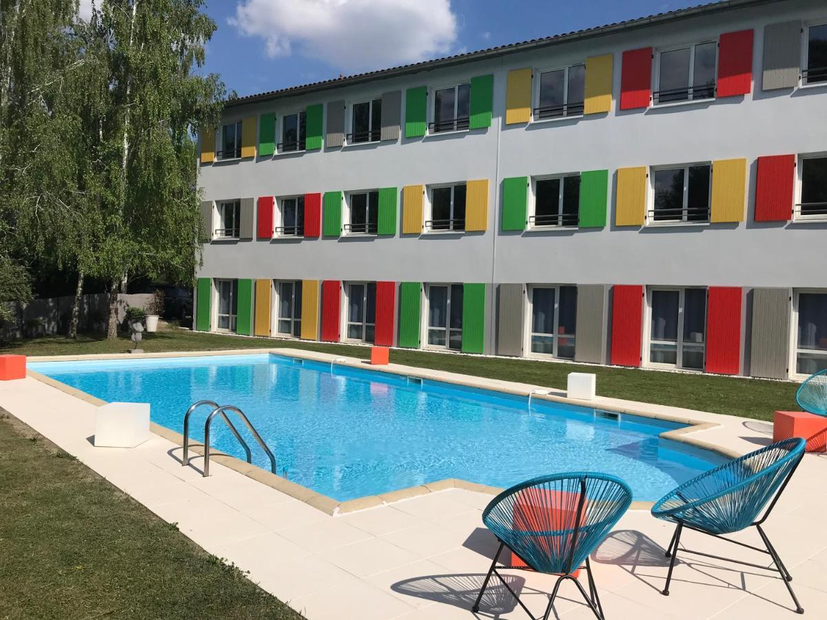 Hotel Full Colors 크라포네 외부 사진